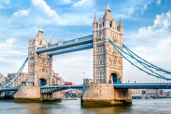 Of The London Pass by Go City’s 90+ attractions, 25 were on the pass’ original line-up in 1999 Of The London Pass by Go City’s 90+ attractions, 25 were on the pass’ original line-up in 1999