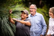 Aboriginal Bush Tucker Tour, The Royal Botanic Garden Sydney, NSW