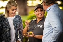 Aboriginal Bush Tucker Tour, The Royal Botanic Garden Sydney, NSW