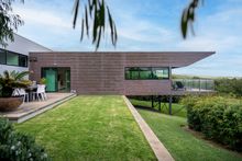Private Properties, The Roost 1