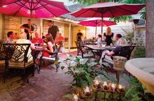Outdoor dining on Florida's HSitoric Coast is the perfect way celebrate family, food, and great weather.